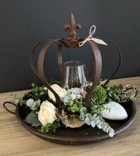 Gesteck auf Kronen Tablett Rose Eukalyptus |Handgemacht| Mooie Tijd