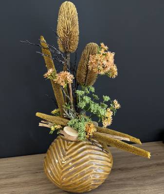 Ausdrucksstarkes Gesteck im Keramikgefäß |Handgemacht| Mooie Tijd