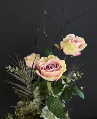 Rosengesteck im Steinvase-Look |Handgemacht| Mooie Tijd
