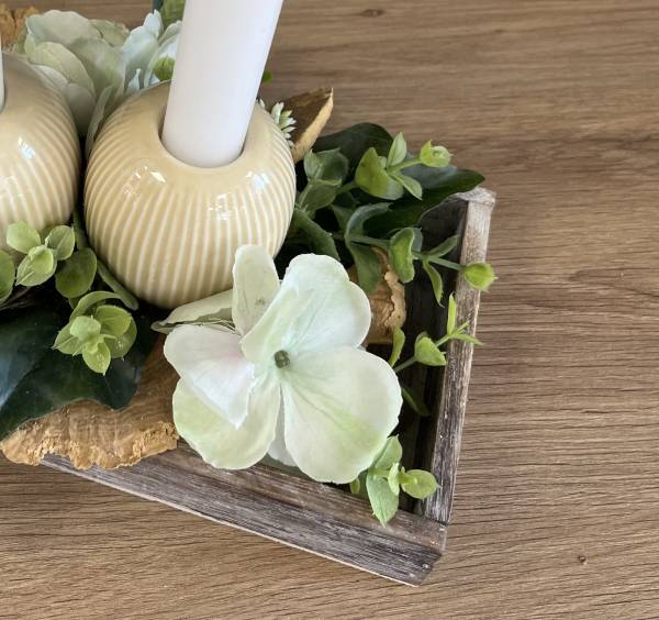 Rustikales Kerzengesteck auf Holztablett |Handgemacht| Mooie Tijd